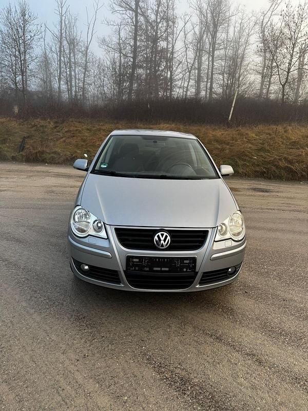 Gebraucht VW Polo 80 PS (58 kW) 2007 Grau Kleinwagen