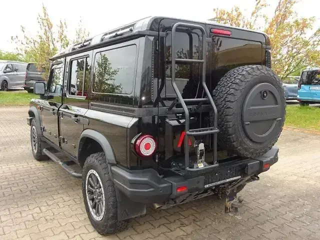 Gebraucht Ineos Grenadier 249 PS (183 kW) 2023 Schwarz Kombi