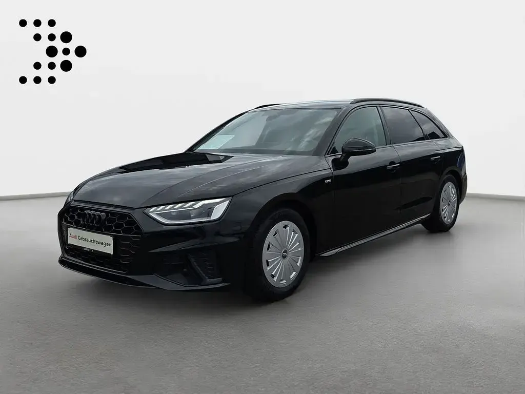 Gebraucht Audi A4 S-Line 150 PS (110 kW) 2023 Schwarz Kombi