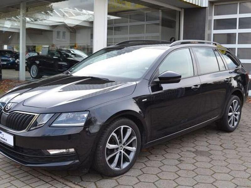Schwarz Gebraucht 2018 Skoda Octavia Drive Kombi | 9.995 € - Bild 1/4