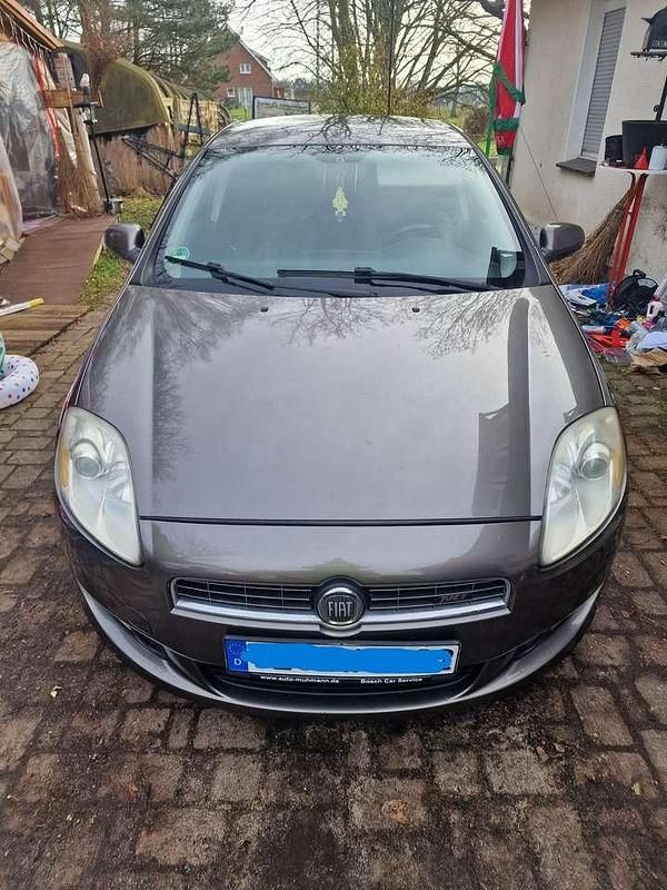 Grau Gebraucht 2007 Fiat Bravo Emotion Kleinwagen | 2.000 € (Fairer Preis) - Bild 1/4