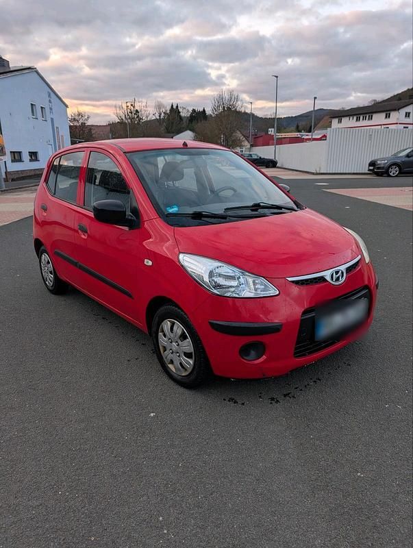 Gebraucht Hyundai i10 78 PS (57 kW) 2008 Rot Kleinwagen