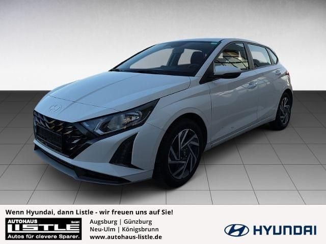 Gebraucht Hyundai i20 Trend 101 PS (74 kW) 2025 Weiss Kleinwagen