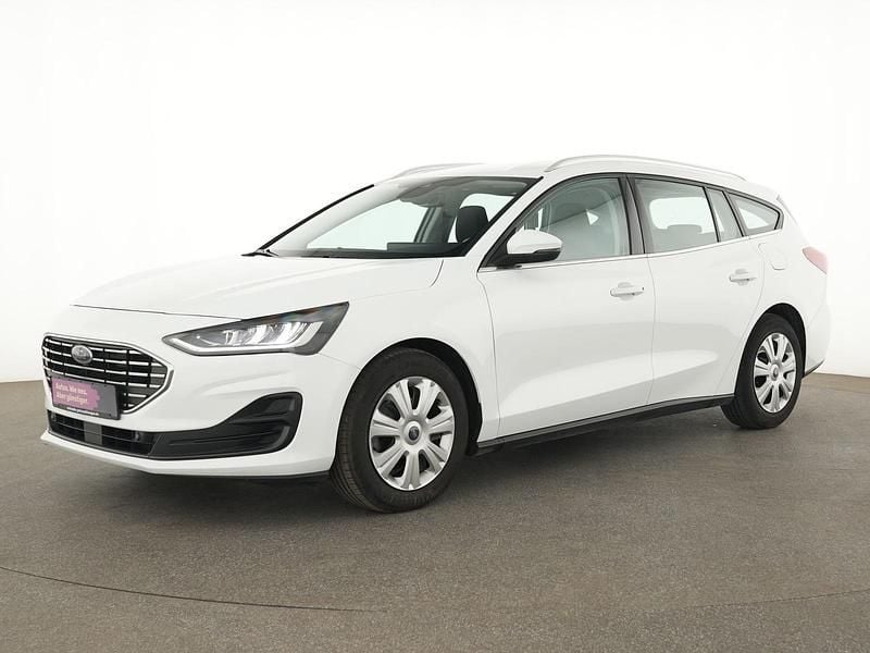 Gebraucht Ford Focus Titanium 120 PS (88 kW) 2023 Weiß Limousine