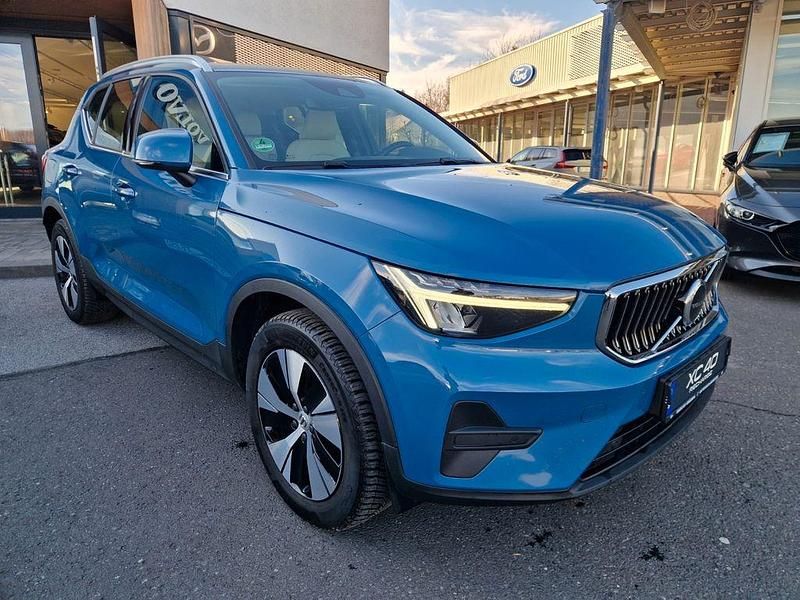 Gebraucht Volvo XC40 Plus 211 PS (155 kW) 2022 Fjord blue metallic SUV