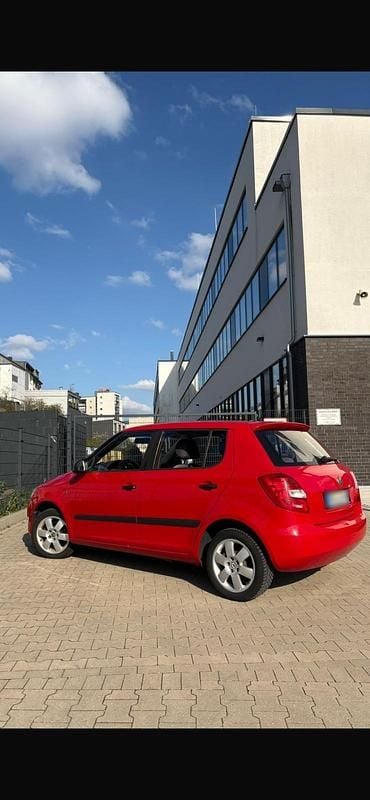 Gebraucht Skoda Fabia 2012 Rot Kleinwagen