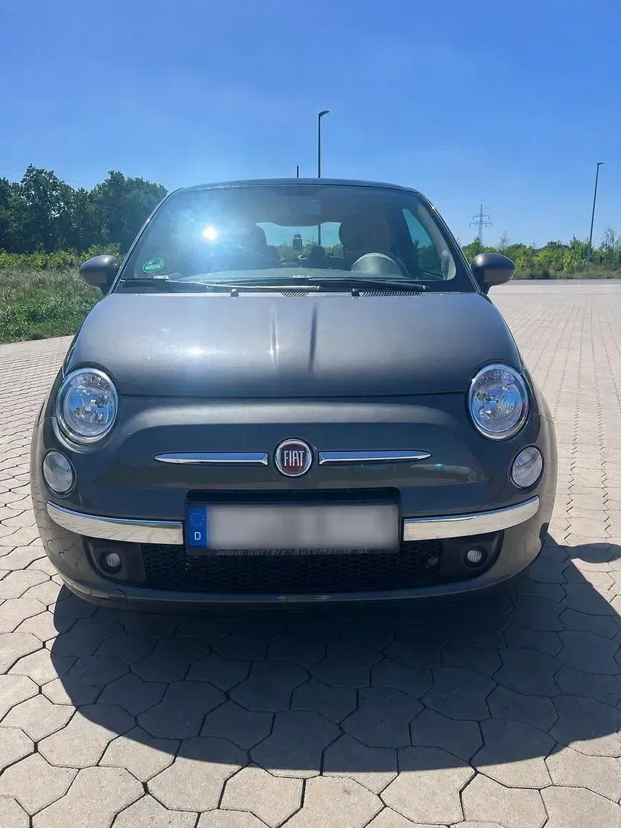 Gebraucht Fiat 500 Lounge 86 PS (63 kW) 2013 Grau Kleinwagen
