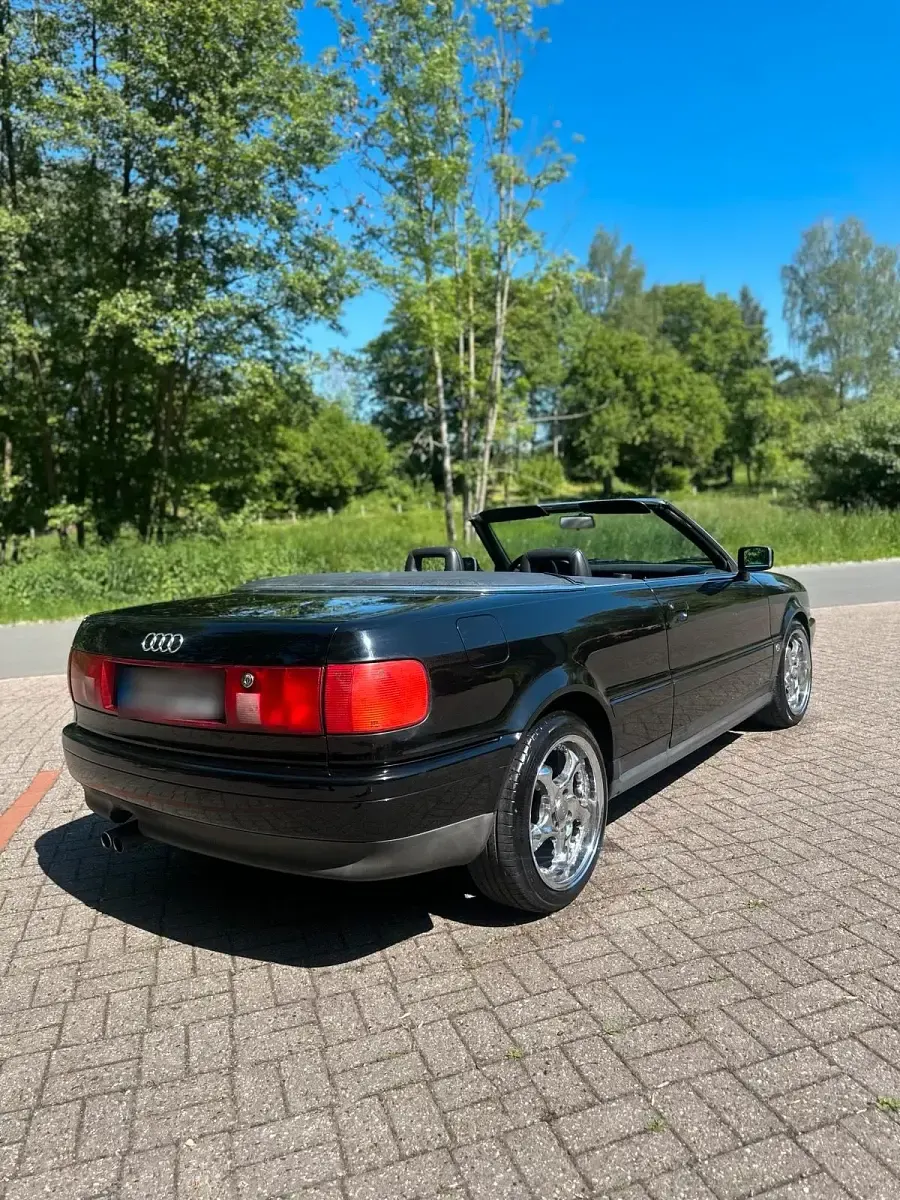 Gebraucht Audi 80 150 PS (110 kW) 1994 Schwarz Cabrio
