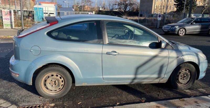 Gebraucht Ford Focus Style 80 PS (58 kW) 2008 Blau Kleinwagen