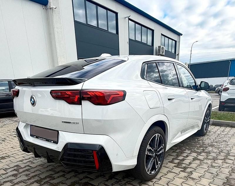 Gebraucht BMW X2 M Sport 156 PS (114 kW) 2024 Weiß SUV