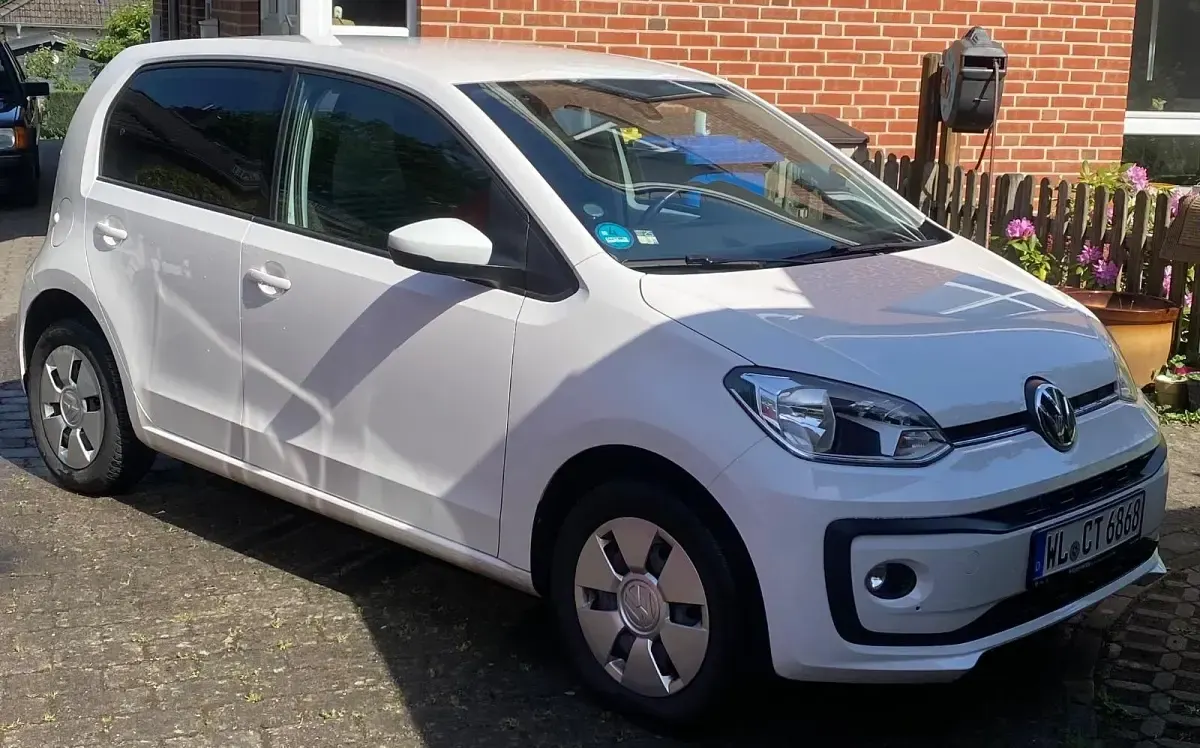 Gebraucht VW up! 68 PS (50 kW) 2019 Weiß Kleinwagen