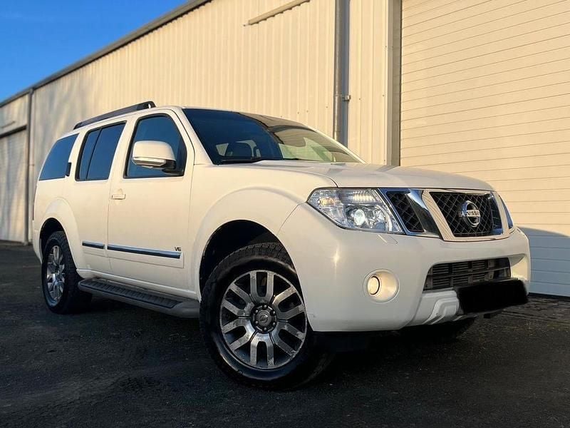 Gebraucht Nissan Pathfinder 231 PS (169 kW) 2011 Weiß SUV