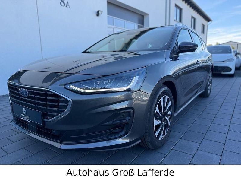 Grau Gebraucht 2022 Ford Focus Style Limousine | 20.690 € (Fairer Preis) - Bild 1/4