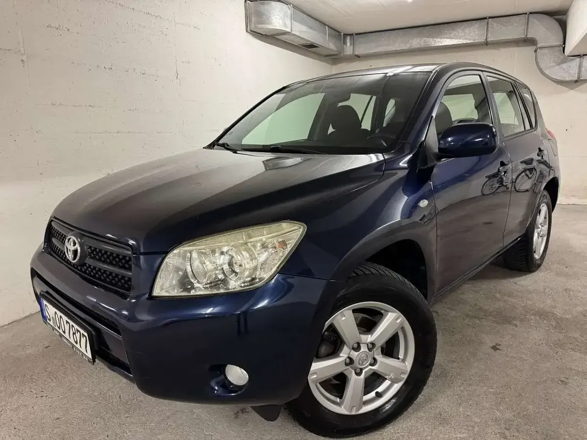 Gebraucht Toyota RAV4 Sol 152 PS (111 kW) 2008 Blau SUV