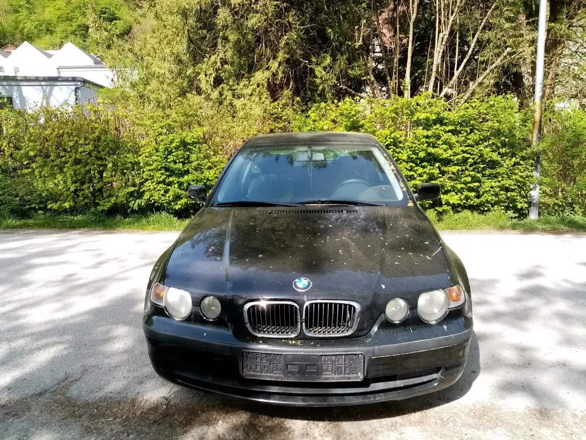 Gebraucht BMW 316 116 PS (85 kW) 2002 Schwarz Coupé