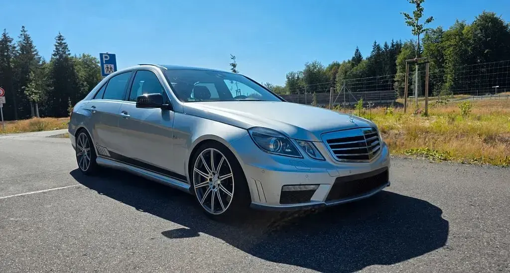 Gebraucht Mercedes E63 AMG AMG 557 PS (409 kW) 2012 Silber Limousine
