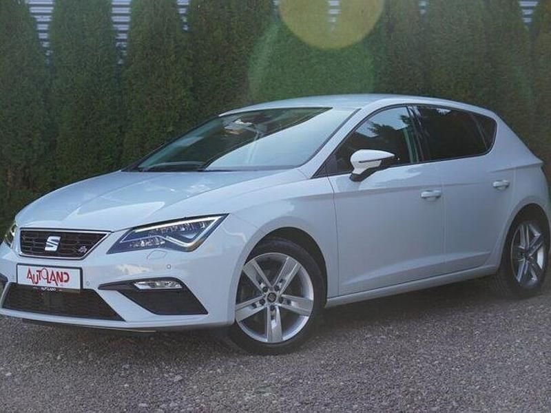 Second-hand Seat Leon FR 150 CP (110 kW) 2020 Alb Berlinǎ