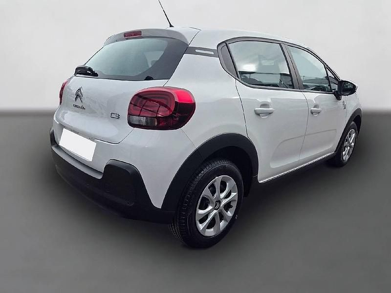 Weiß Gebraucht 2024 Citroën C3 PureTech Kleinwagen | 20.587 € - Bild 1/3