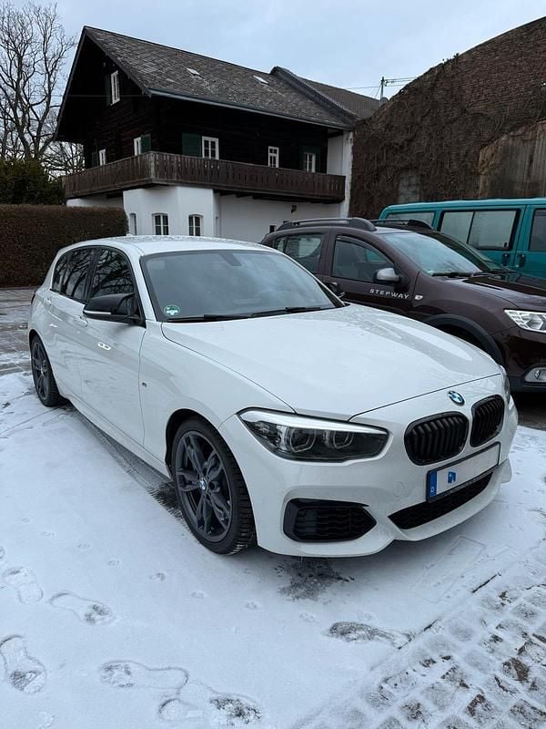 Weiß Gebraucht 2019 BMW M140 M Sport Kleinwagen | 33.000 € (Fairer Preis) - Bild 1/4