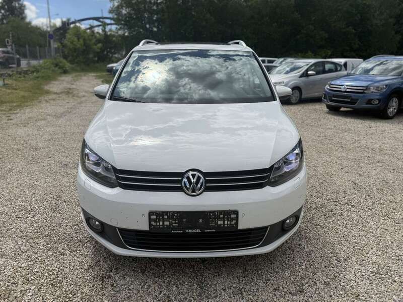 Candyweiß Gebraucht 2013 VW Touran Life Van / Kleinbus | 9.500 € (Fairer Preis) - Bild 1/4