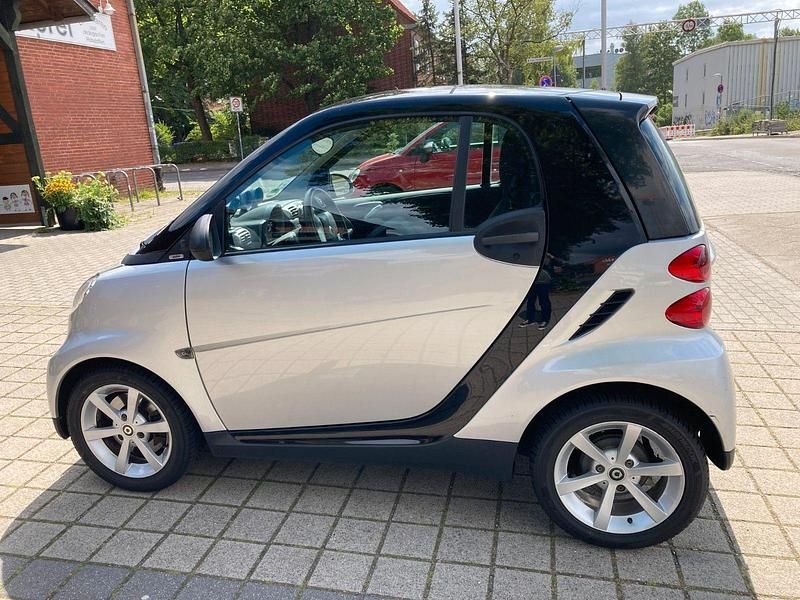 Silber Gebraucht 2008 Smart ForTwo Coupé Coupé | 4.500 € (Fairer Preis) - Bild 1/4
