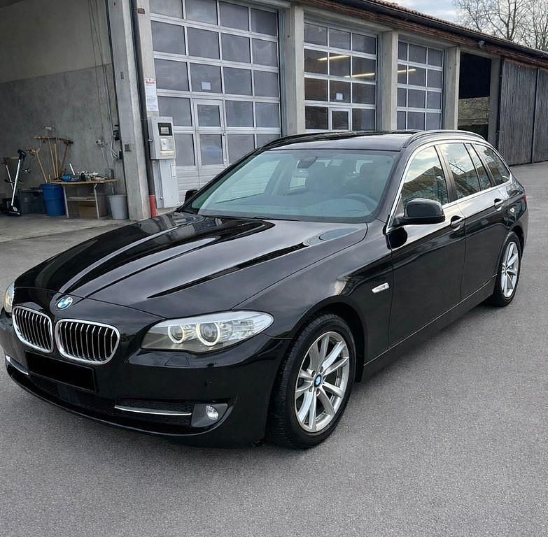 Schwarz Gebraucht 2012 BMW 535 Kombi | 13.500 € (Fairer Preis) - Bild 1/4