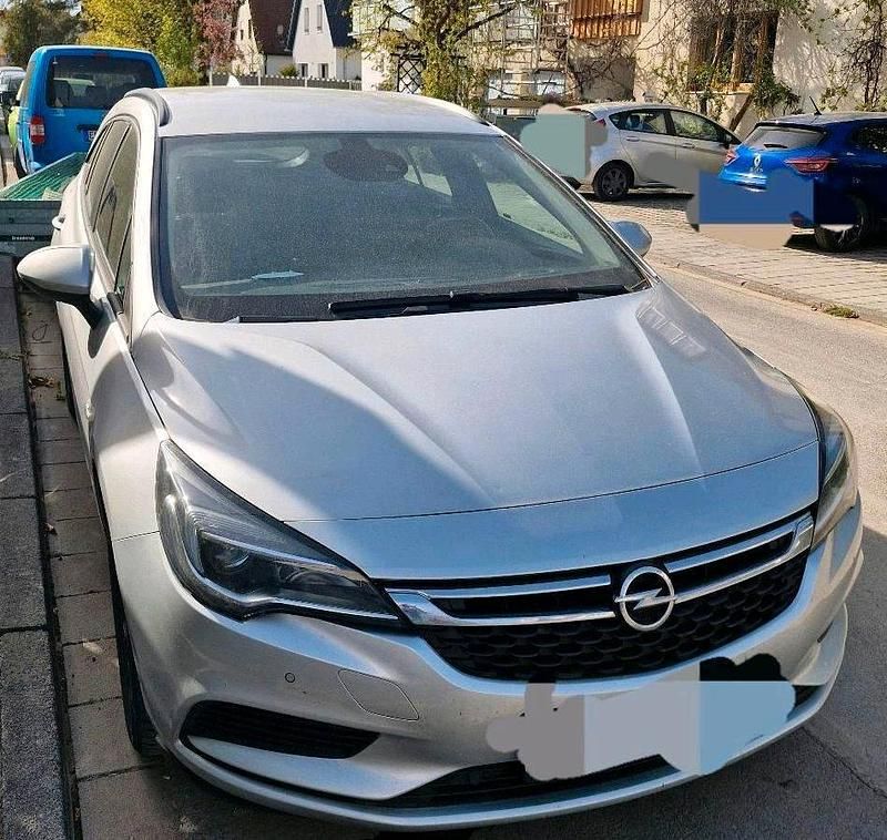 Second-hand Opel Astra 110 CP (80 kW) 2018 Argintiu Break