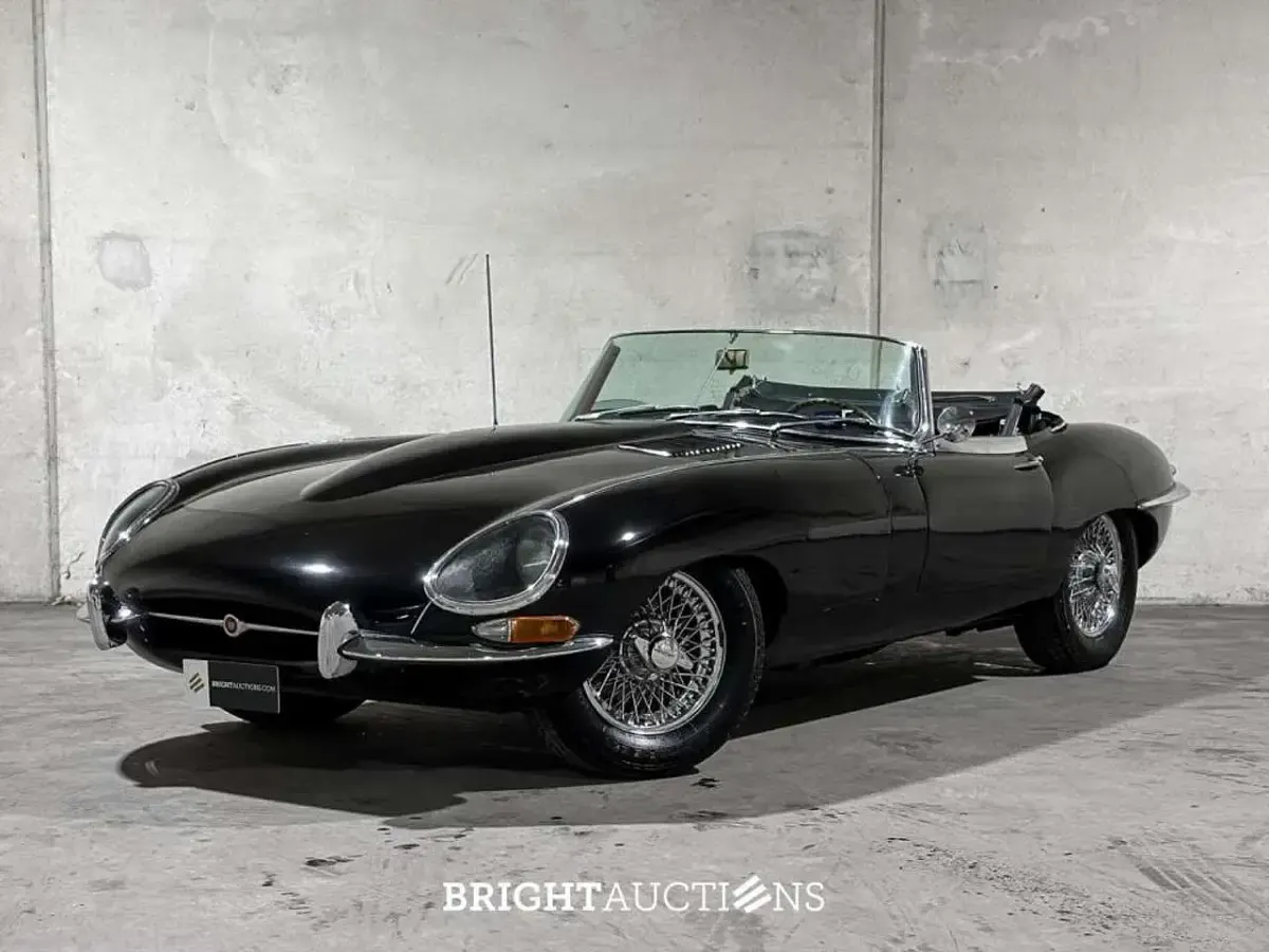 Gebraucht Jaguar E-Type 265 PS (194 kW) 1963 Schwarz Cabrio