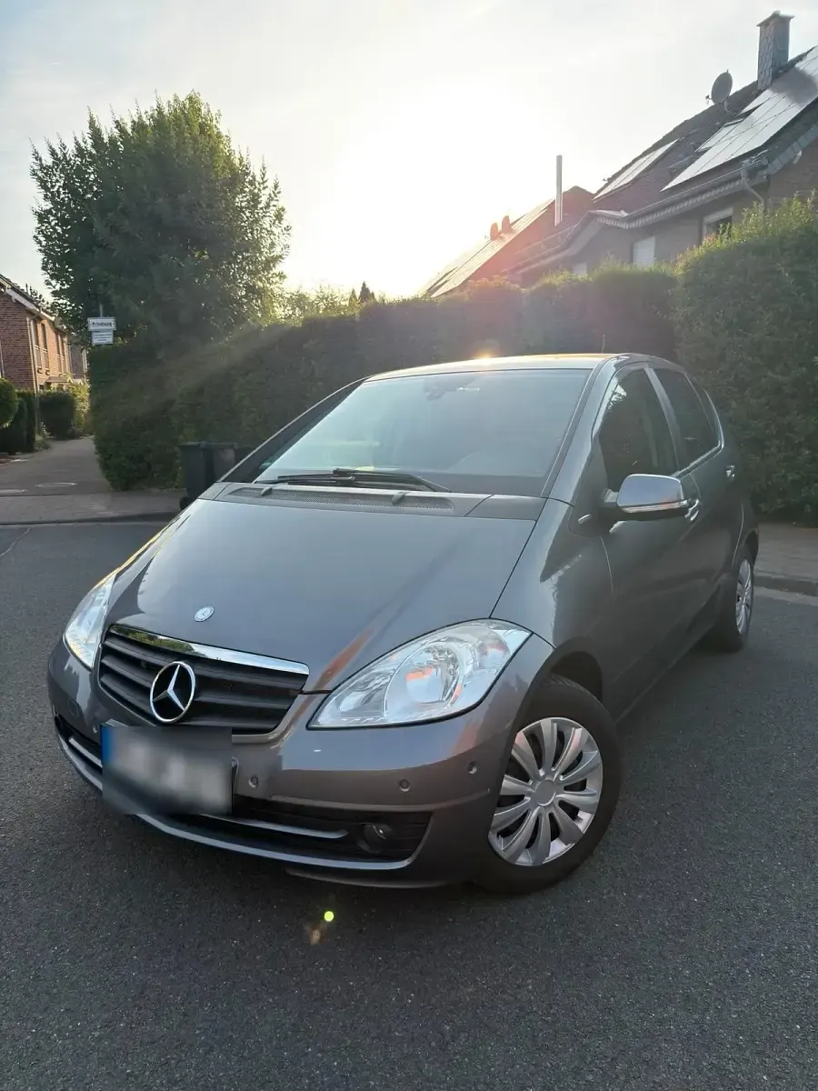 Gebraucht Mercedes A170 116 PS (85 kW) 2009 Grau Kleinwagen