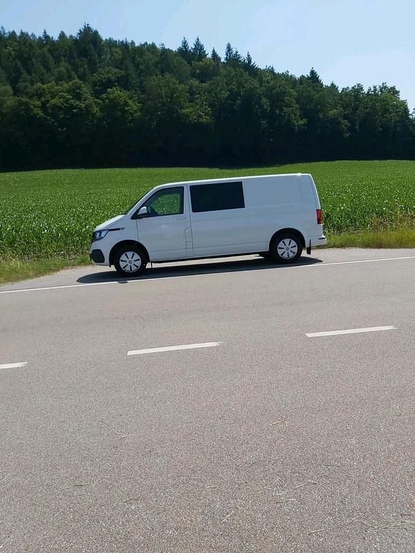 Gebraucht VW Transporter 150 PS (110 kW) 2021 Weiß Van