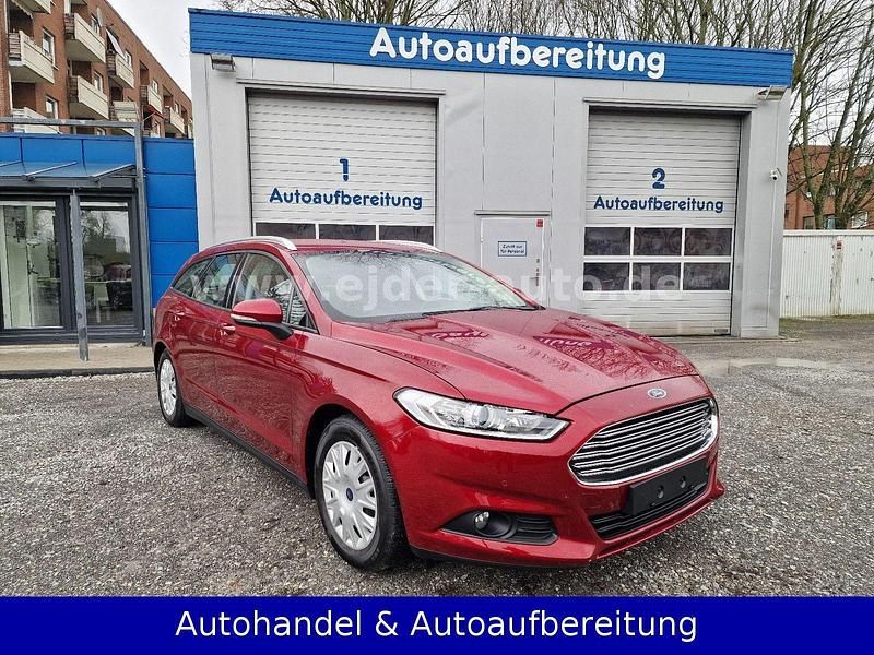 Gebraucht Ford Mondeo Trend 165 PS (121 kW) 2019 Rot Kombi