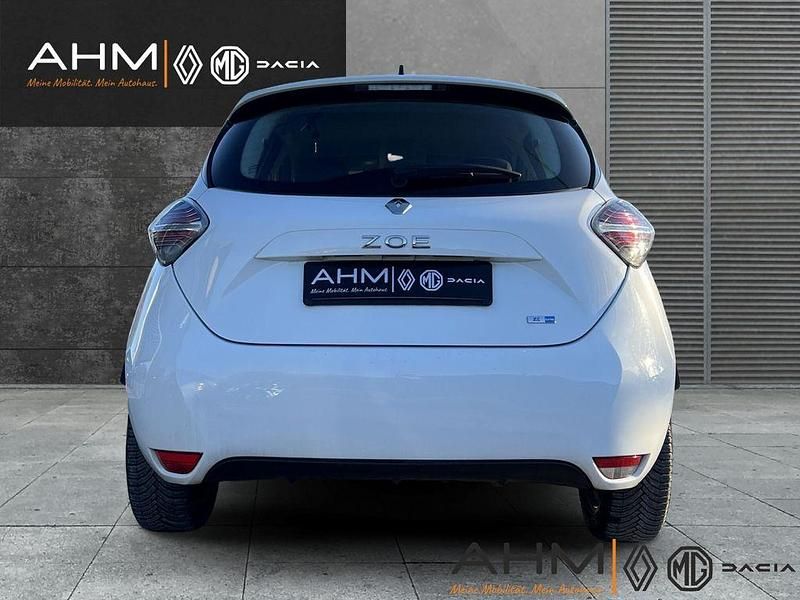 Gebraucht Renault Zoe Experience 80 kW (110 PS) 2021 Weiss Kleinwagen