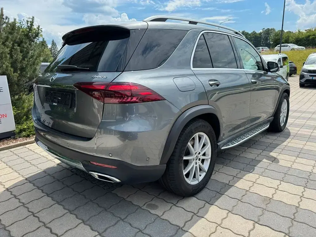Gebraucht Mercedes GLE350 197 PS (144 kW) 2023 Grau SUV