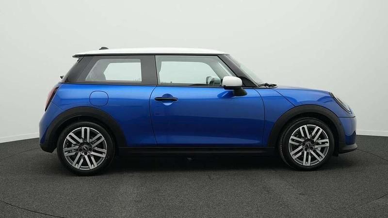 Gebraucht Mini Cooper Classic 156 PS (114 kW) 2024 Blau Kleinwagen