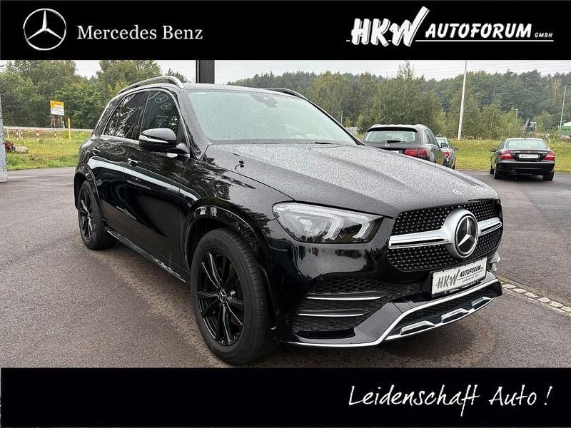 Schwarz Gebraucht 2020 Mercedes GLE300 AMG SUV | 38.990 € (Fairer Preis) - Bild 1/4