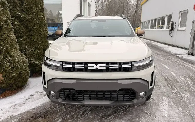 Nowe Dacia Duster Extreme 158 KM (116 kW) 2026 Beżowy SUV