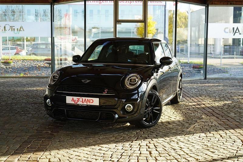 Schwarz Gebraucht 2020 Mini Cooper S Kleinwagen | 24.950 € (Teuer) - Bild 1/4