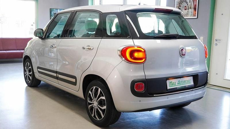 Gebraucht Fiat 500L 120 PS (88 kW) 2015 Silber Van / Kleinbus