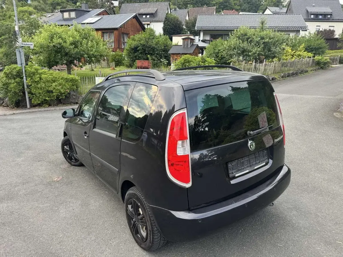 Gebraucht Skoda Roomster Plus Edition 69 PS (50 kW) 2010 Van / Kleinbus