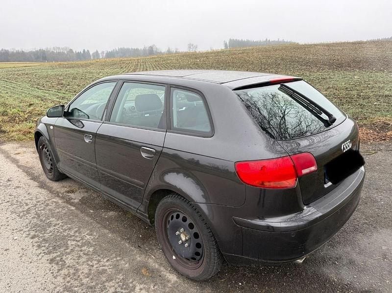 Używany Audi A3 Sport 150 KM (110 kW) 2005 Czarny Hatchback