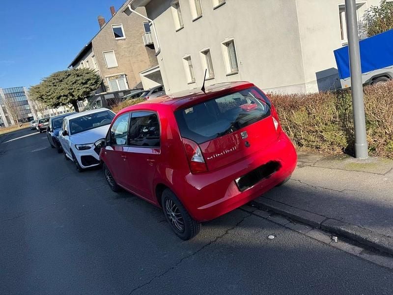 Gebraucht Seat Mii Style 60 PS (44 kW) 2016 Rot Kleinwagen