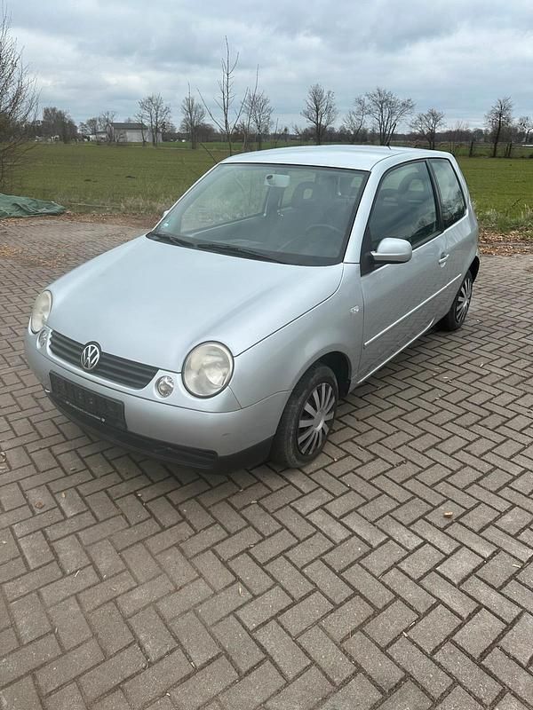 Gebraucht VW Lupo 50 PS (36 kW) 2002 Silber Kleinwagen