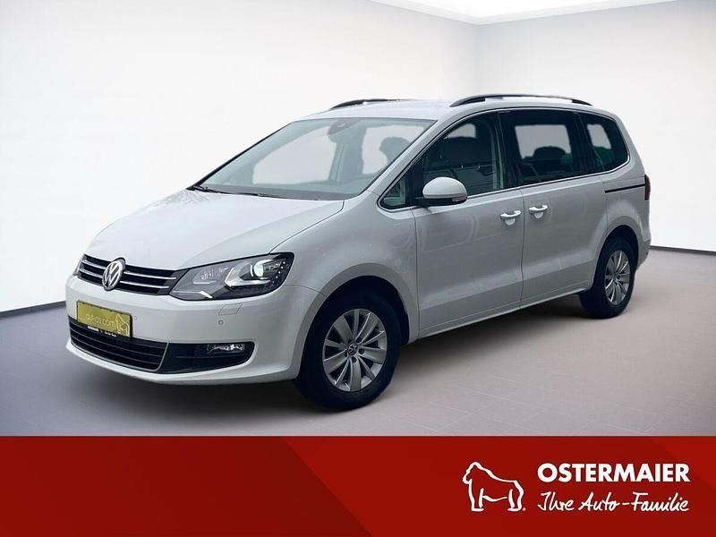 Pure white Gebraucht 2020 VW Sharan Comfortline Van / Kleinbus | 23.680 € (Fairer Preis) - Bild 1/4