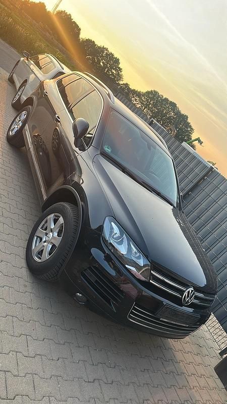 Schwarz Gebraucht 2011 VW Touareg SUV | 10.250 € (Superpreis) - Bild 1/4