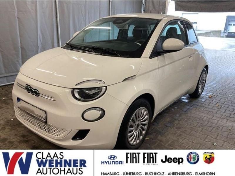 Arktis weiß) (weiss Gebraucht 2023 Fiat 500e Basis Kleinwagen | 20.840 € (Guter Preis) - Bild 1/4