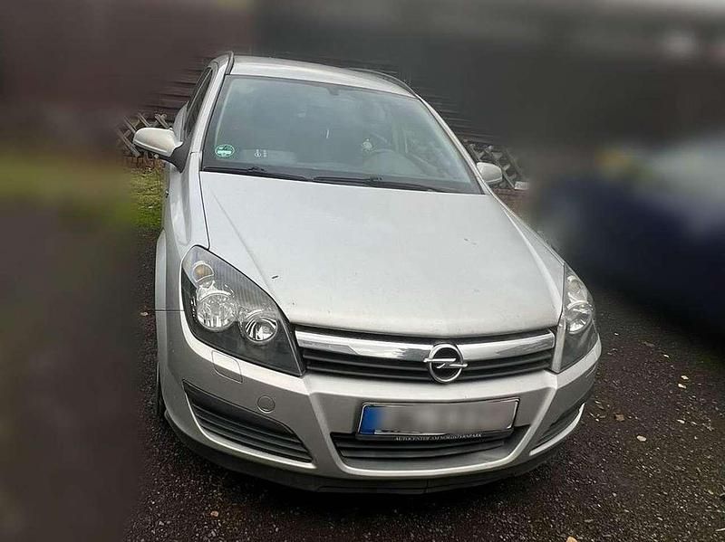 Gebraucht Opel Astra 105 PS (77 kW) 2006 Silber Kombi