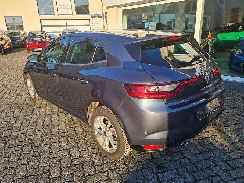 Gebraucht Renault Mégane IV Bose Edition 132 PS (97 kW) 2016 Titangrau Kleinwagen