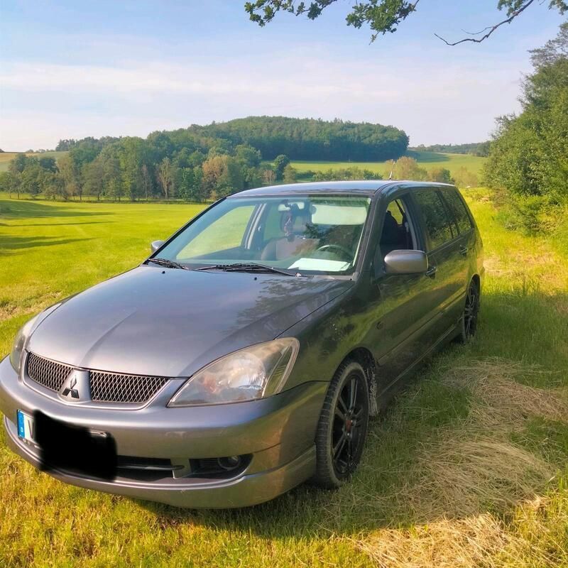 Grau Gebraucht 2006 Mitsubishi Lancer Kombi | 600 € - Bild 1/4