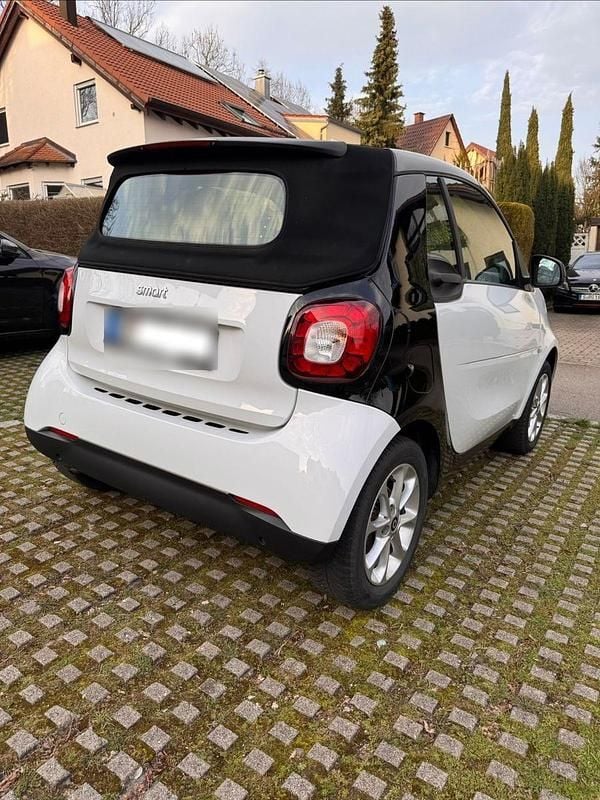 Gebraucht Smart ForTwo Cabrio 71 PS (52 kW) 2019 Weiß Cabrio