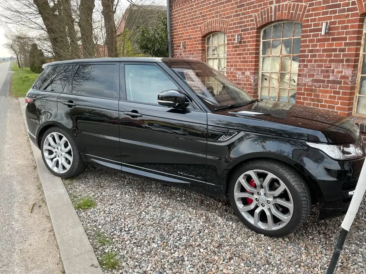 Gebraucht Land Rover Range Rover 306 PS (225 kW) 2015 Schwarz SUV